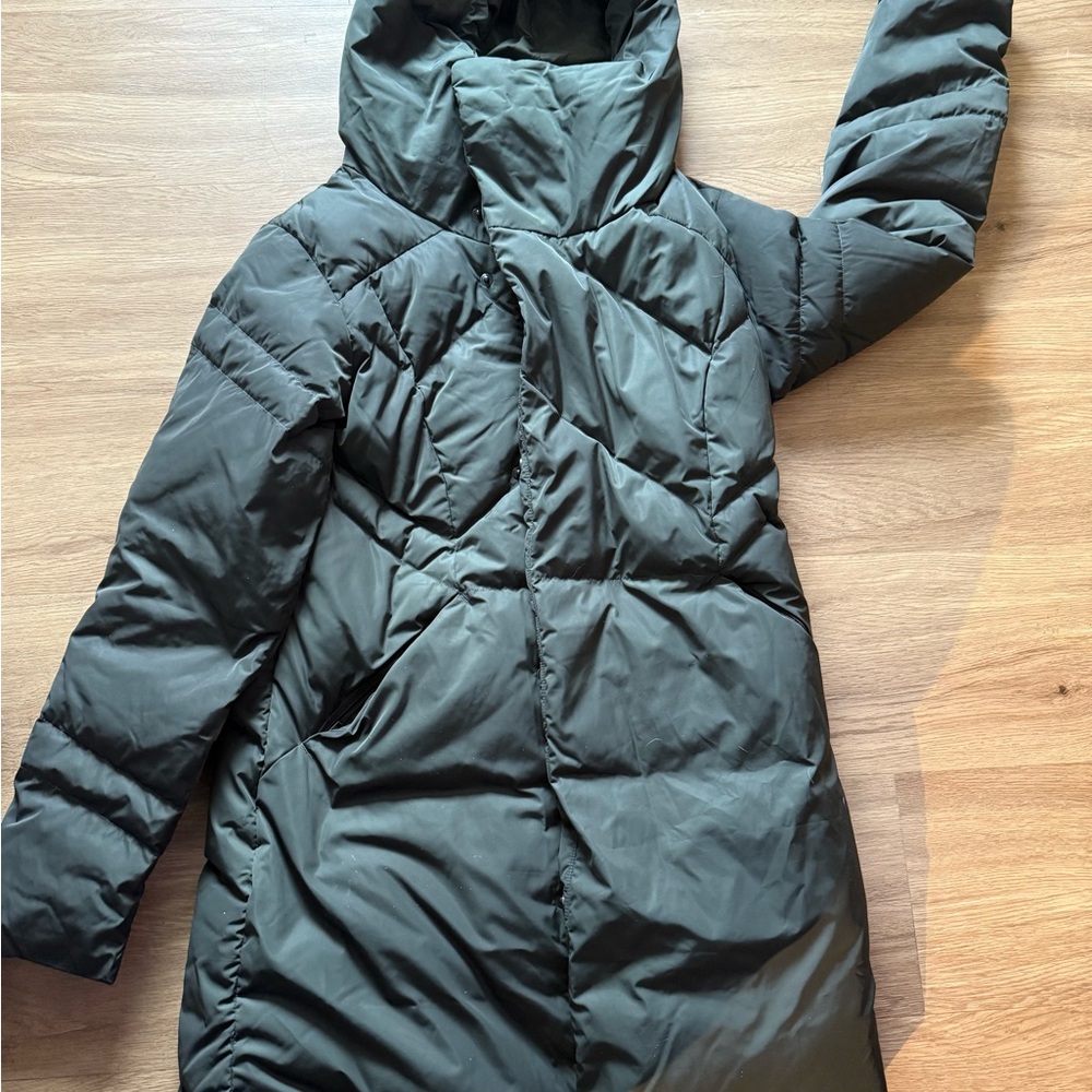 Women's dark green - Puffer Jacket - Under Armour - Picture 2 of 3